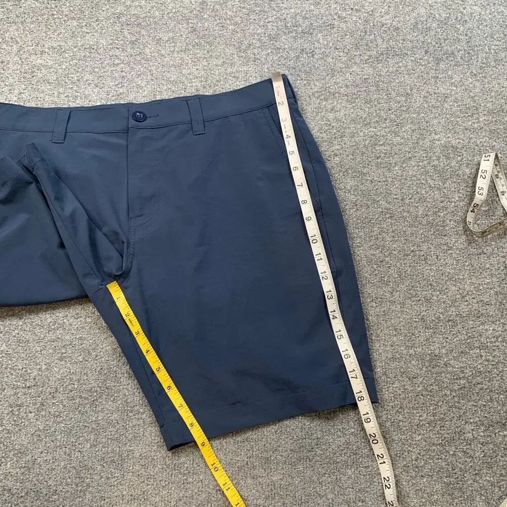 Travis Mathew Shorts Mens 34 Navy Bermuda Golf Stretch Lightweight Performance